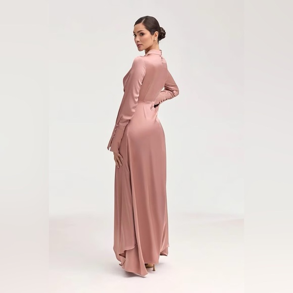 Veiled - Serena Satin Side Tie Maxi Dress Dusty Mauve - Picture 9 of 9
